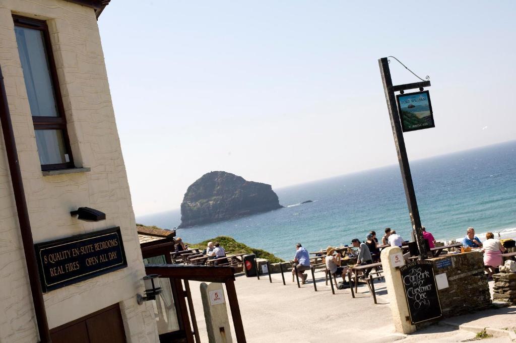 Port William Inn Tintagel Bagian luar foto